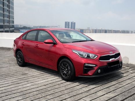 https://www.mycarforum.com/uploads/sgcarstore/data/11/11_1652434559_0Rental _ Leasing - Kia Cerato - Front view.jpg